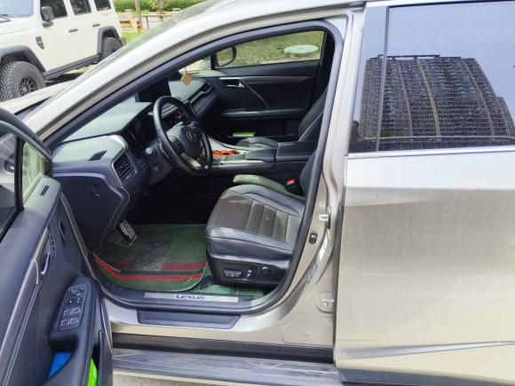 [济南·鲁A] 二手雷克萨斯雷克萨斯RX2021款 300 四驱F SPORT