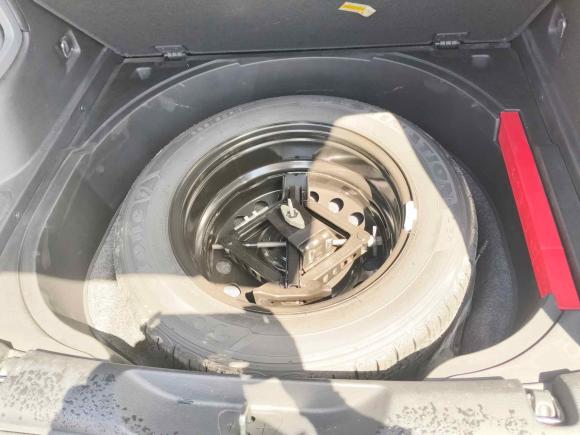 [深圳·粤B] 二手Jeep自由光2016款 2.4L 领先版