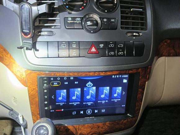 [上海·沪E] 二手奔驰唯雅诺2013款 3.0L 舒适版