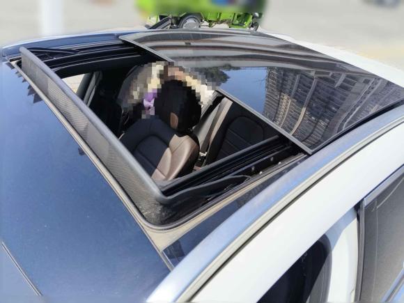 [无锡·苏B] 二手奔驰奔驰GLC2016款 GLC 260 4MATIC 动感型