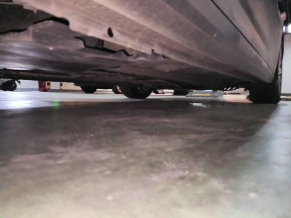 [青岛·鲁B] 二手标致标致4082014款 1.8L 自动豪华版