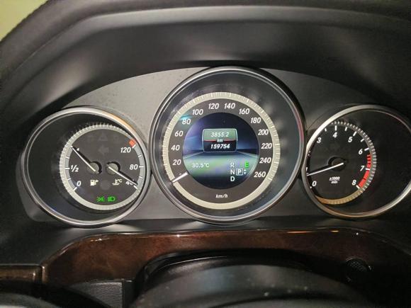 [深圳·粤B] 二手奔驰奔驰E级2014款 改款 E 300 L