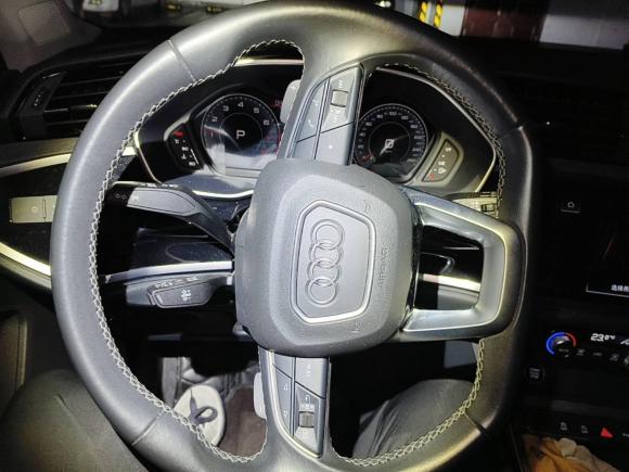 [金华·浙G] 二手奥迪奥迪Q32022款 35 TFSI 时尚动感型