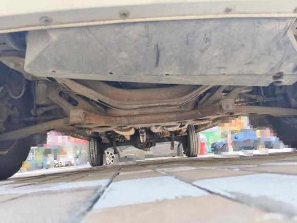 [南通·苏F] 二手福特新世代全顺2009款 2.4T柴油多功能型短轴中顶Duratorq