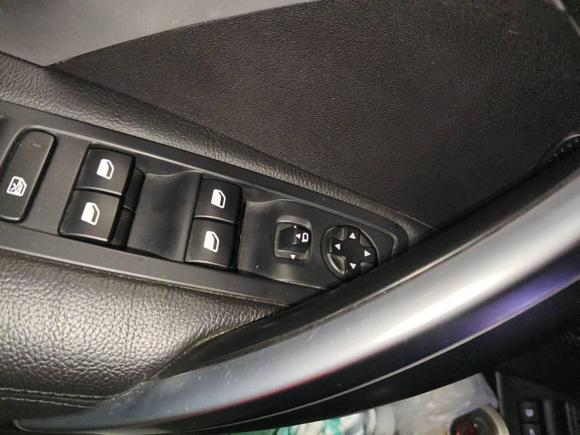 [成都·川A] 二手DSDS 5LS2014款 1.6T 豪华版THP160