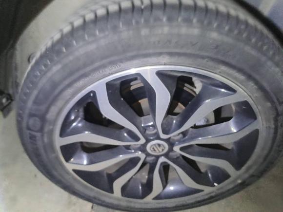 [深圳·粤B] 二手名爵锐腾2015款 1.5TGI TST豪华版