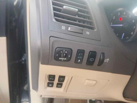 [深圳·粤B] 二手雷克萨斯雷克萨斯ES2010款 350 典雅版