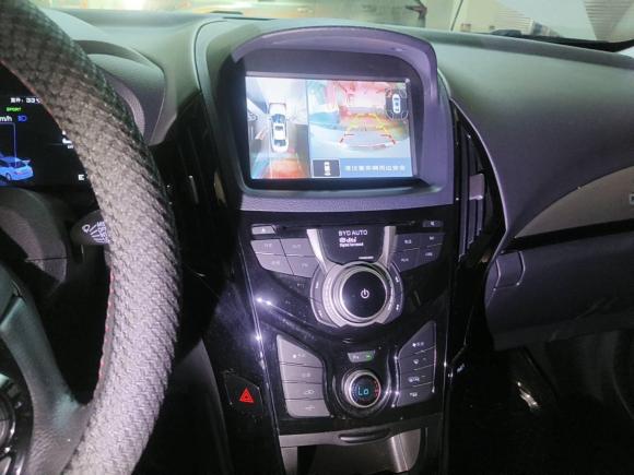 [上海·沪G] 二手比亚迪秦新能源2015款 1.5T 双冠旗舰Plus版