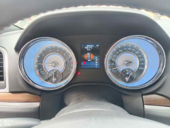 [嘉兴·浙F] 二手克莱斯勒克莱斯勒300C2014款 3.0L 卓越版