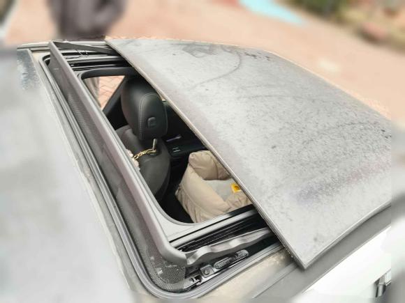 [上海·沪D] 二手奔驰奔驰A级2020款 A 200 L 运动轿车