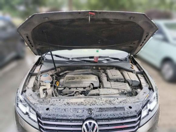 [无锡·皖A] 二手大众帕萨特2014款 1.8TSI DSG御尊导航版