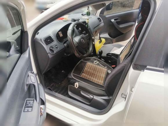 [广州·黑E] 二手大众Polo2014款 1.4L 手动风尚版