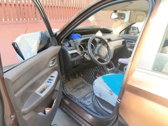 [上海·沪C] 二手五菱汽车五菱宏光2019款 1.5L S舒适型国VI LAR