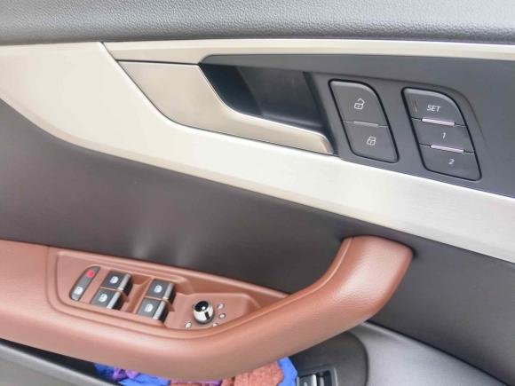 [杭州·浙A] 二手奥迪奥迪A4L2018款 30周年年型 40 TFSI 时尚型