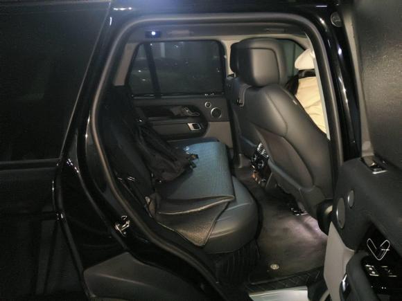 [青岛·鲁B] 二手路虎揽胜2022款 3.0 L6 360PS 传世版