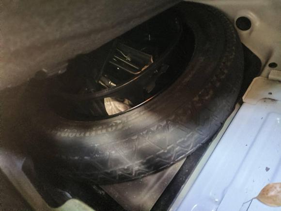 [上海·沪D] 二手奔驰奔驰E级2012款 E 200 CGI Coupe