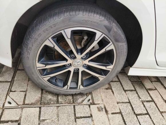 [台州·浙J] 二手大众高尔夫2015款 1.4TSI 自动R-Line
