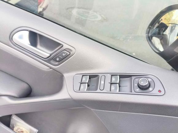 [成都·川A] 二手大众途观2013款 1.8TSI 自动两驱舒适版