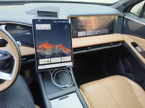 [青岛·鲁B] 二手吉利银河银河L72023款 1.5T 115km MAX