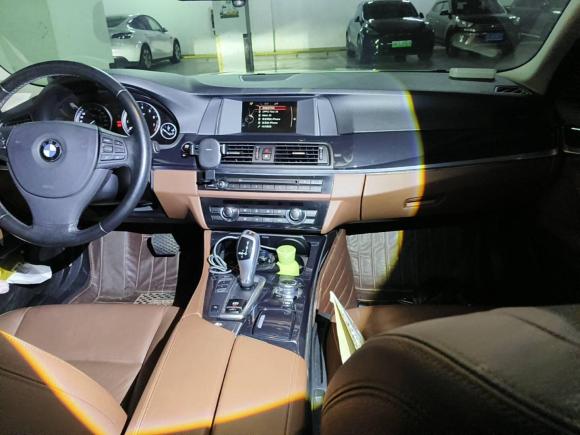 [上海·沪B] 二手宝马宝马5系2015款 520i 典雅型