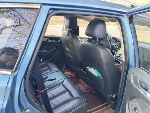 [南京·苏A] 二手荣威荣威RX52016款 30T 两驱自动互联网智享版