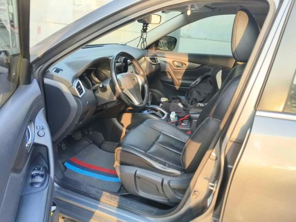 [佛山·粤E] 二手日产奇骏2014款 2.0L CVT舒适版 2WD