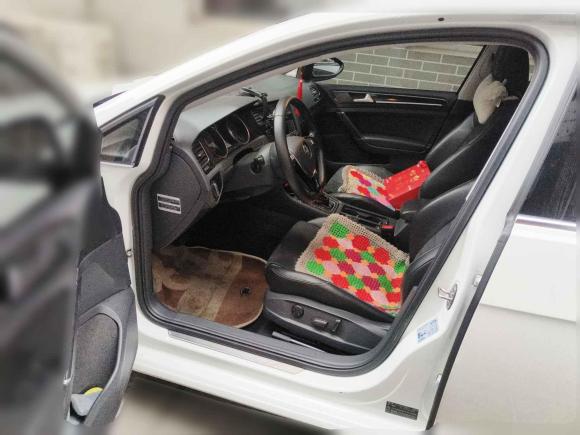[成都·川A] 二手大众高尔夫2015款 1.4TSI 自动旗舰型