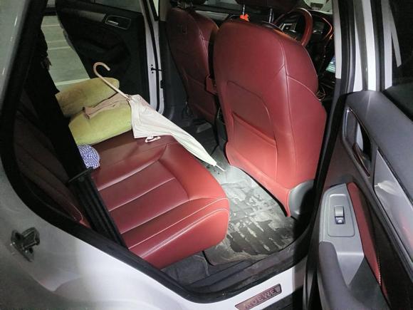 [无锡·苏B] 二手荣威荣威RX52016款 30T 四驱自动互联网智尊版