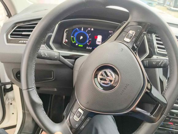 [广州·粤A] 二手大众途观L新能源2020款 430PHEV 插电混动旗舰版