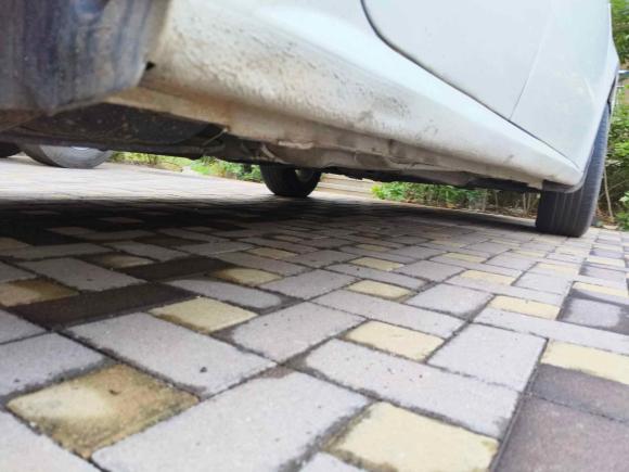 [青岛·鲁B] 二手大众朗逸2013款 改款经典 1.6L 手动风尚版