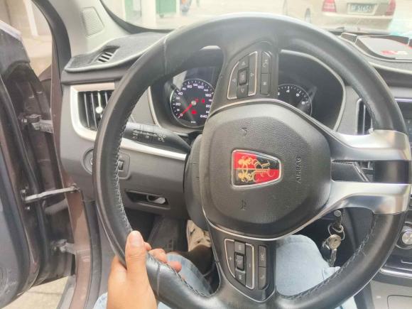 [南通·苏F] 二手荣威荣威RX52016款 20T 两驱手动旗舰版