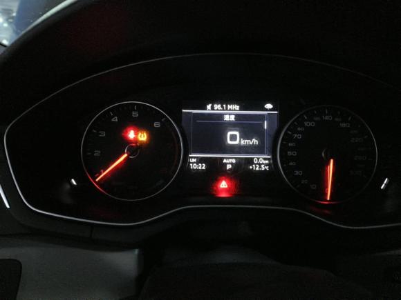 [常州·苏A] 二手奥迪奥迪A4L2017款 Plus 40 TFSI 进取型