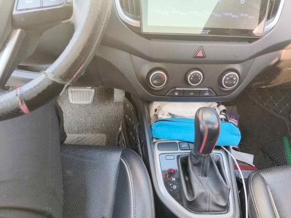 [西安·陕A] 二手现代北京现代ix252015款 1.6L 自动两驱智能型GLS