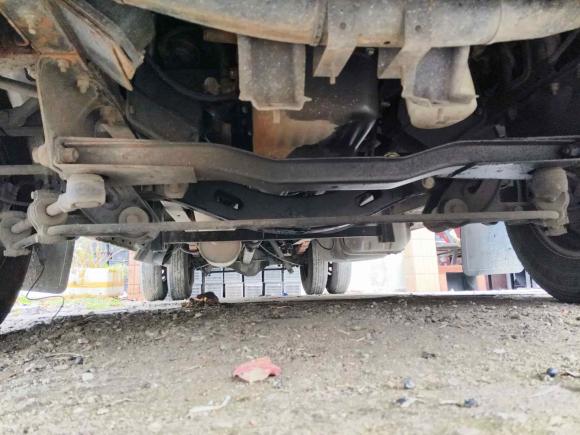 [无锡·苏B] 二手依维柯依维柯褒迪2017款 2.5T尊享A37客车高顶6-7座47Z5