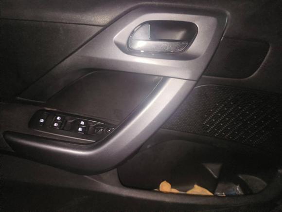 [武汉·鄂A] 二手标致标致20082014款 1.6L 自动时尚版