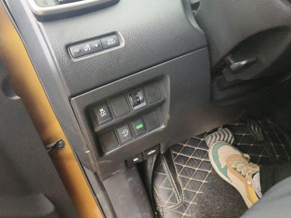 [上海·皖M] 二手日产逍客2016款 1.2T CVT时尚版