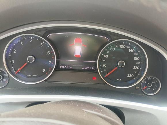 [义乌·浙G] 二手大众途锐2011款 3.0TSI 标配型