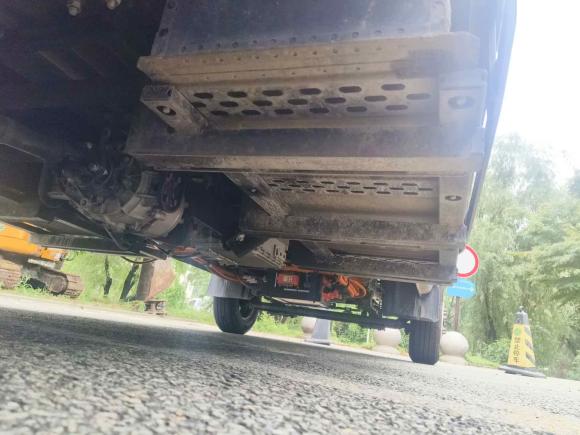 [宁波·浙B] 二手SRM鑫源鑫源T5L EV2024款 城市版 3.8米货厢栏板车标准型55.7kWh