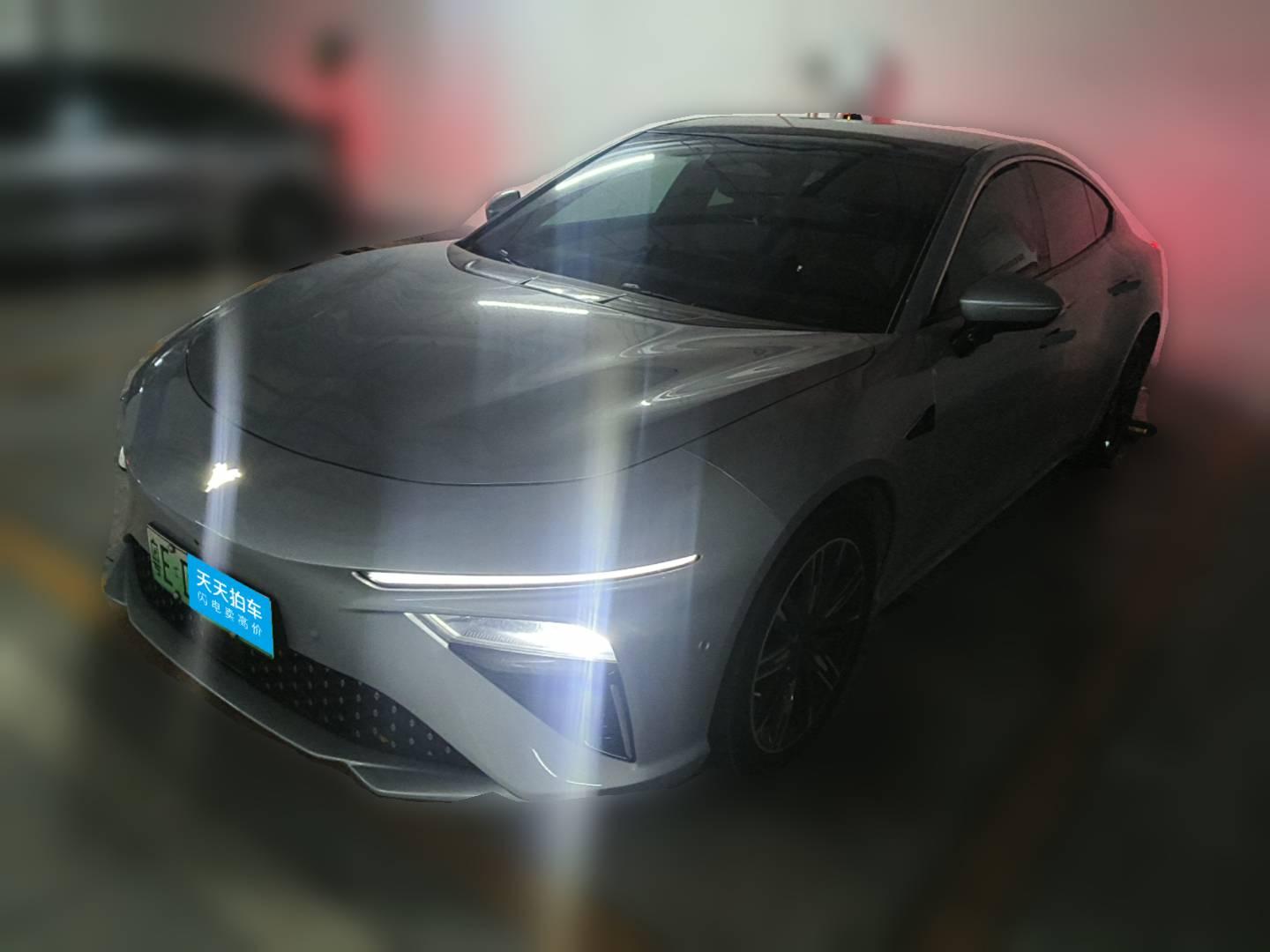 [佛山·粤E] 哪吒汽车哪吒S2022款 纯电 715km 后驱中版