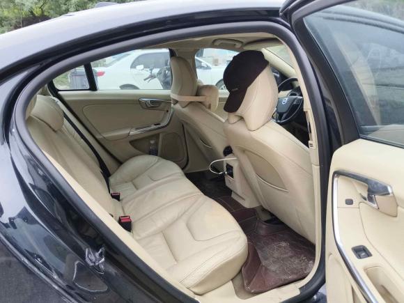 [西安·陕A] 二手沃尔沃沃尔沃S602012款 1.6T DRIVe 舒适版