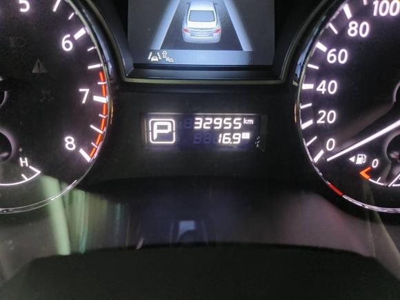 [上海·沪A] 二手日产天籁2014款 公爵 2.5L XV-VIP尊领版