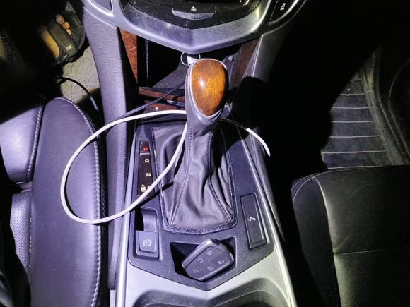 [成都·川A] 二手凯迪拉克凯迪拉克SRX2015款 3.0L 精英型