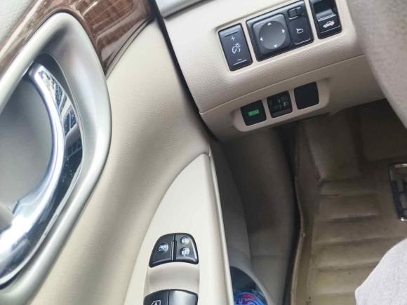 [广州·粤A] 二手日产轩逸2012款 1.6XL CVT豪华版