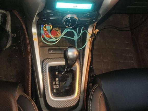 [武汉·鄂K] 二手比亚迪元2017款 1.5L 自动酷炫互联型