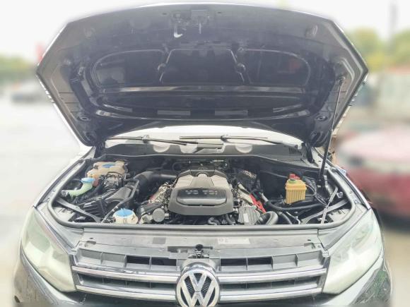 [芜湖·皖B] 二手大众途锐2011款 3.0TSI 标配型