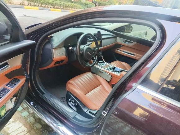 [苏州·苏U] 二手捷豹捷豹XFL2017款 XFL 2.0T 240PS 尊享版