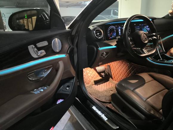 [广州·粤E] 二手奔驰奔驰E级2021款 E 300 L 运动豪华型