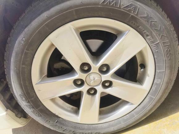 [济南·鲁A] 二手三菱翼神2011款 致尚版 1.8L CVT限量款