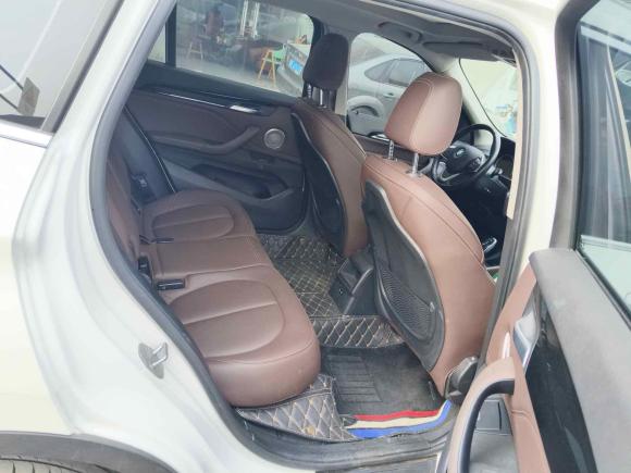 [上海·沪C] 二手宝马宝马X12022款 sDrive20Li 时尚型