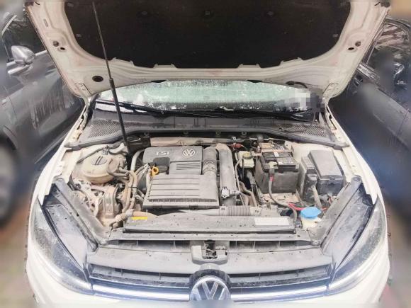 [武汉·鄂A] 二手大众高尔夫2018款 180TSI 自动舒适型